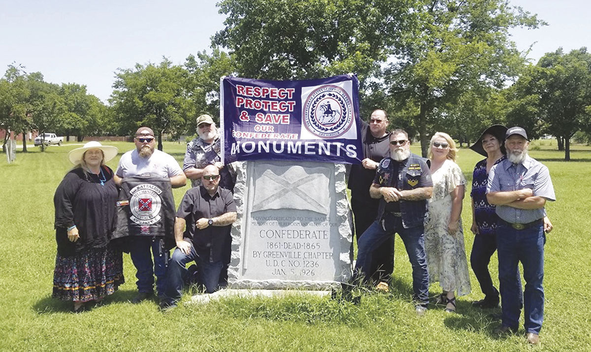 Veterans meet with museum board